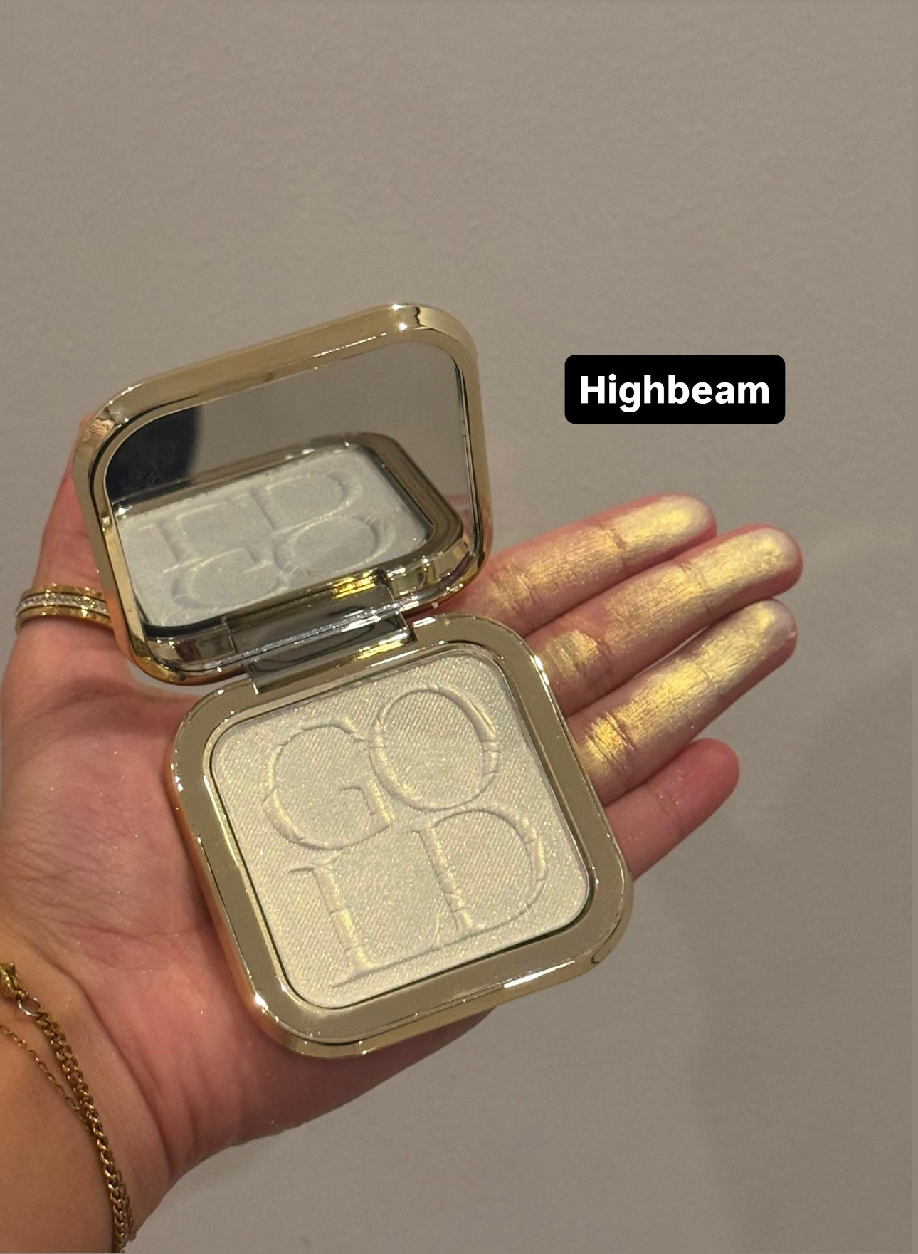 GOLD Radiance Highlighter