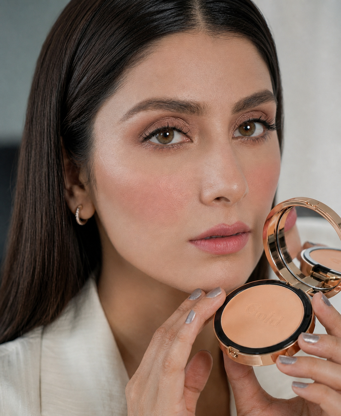 GOLD Compact Powder