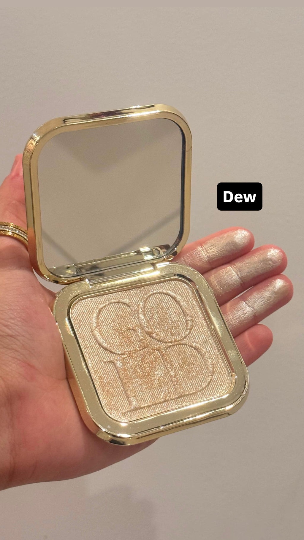 GOLD Radiance Highlighter